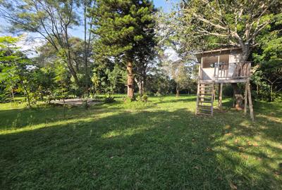Land in Karen Hardy - 2