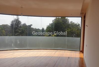 4 Bed Apartment with En Suite in Westlands Area - 4