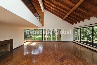 5 Bed House with En Suite in Spring Valley - 4