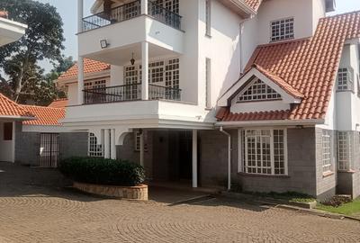 4 Bed House in Runda - 3