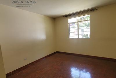 1 Bed Apartment with En Suite at Kilimani - 3