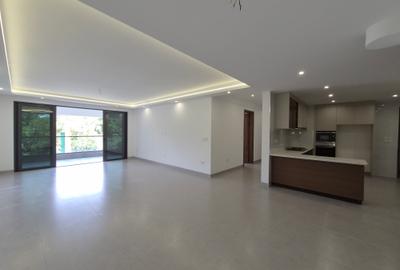 3 Bed Apartment with En Suite at Mwanzi Rd