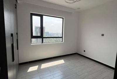 1 Bed Apartment with En Suite at Valley Arcade - 3