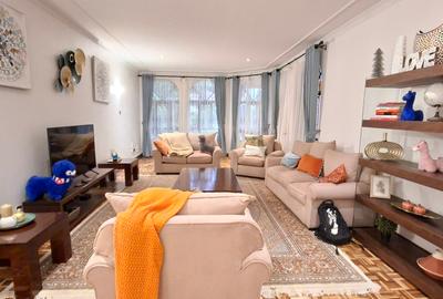 4 Bed House with En Suite at Grevillea Grove - 2