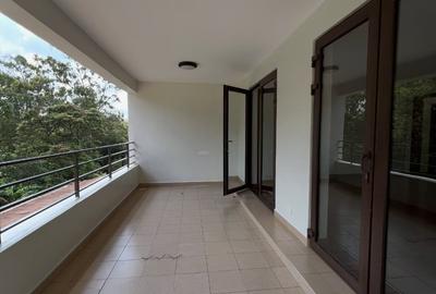 5 Bed Villa with En Suite at Lavington - 4
