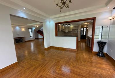 4 Bed Villa with En Suite in Kiambu Road - 4