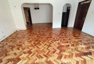3 Bed Apartment with En Suite in Lavington - 2