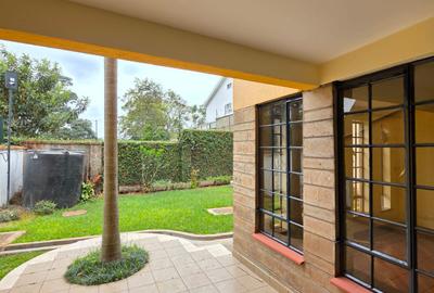 5 Bed Townhouse with En Suite at Convent Drive - 2