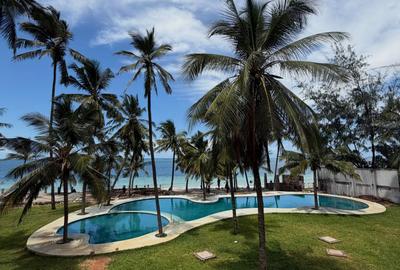 3 Bed Apartment with En Suite in Nyali Area