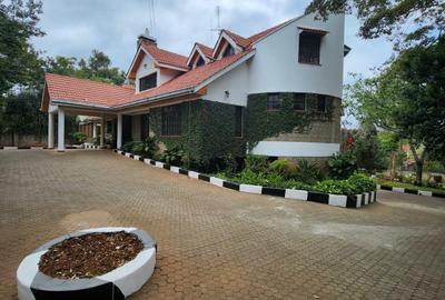 4 Bed House with En Suite at Karen