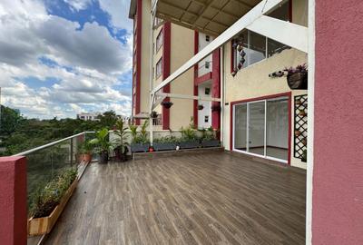 4 Bed Apartment with En Suite in General Mathenge