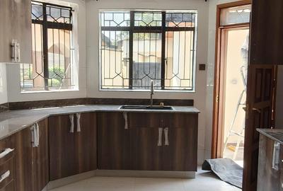 4 Bed Townhouse with En Suite in Lavington - 3
