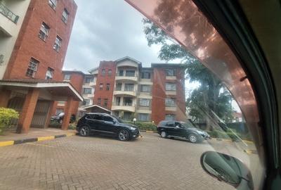 3 Bed Apartment with En Suite in Kileleshwa