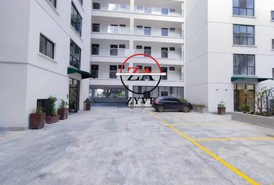 Studio Apartment with En Suite at Near Yaya Center - 4