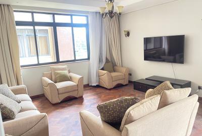 4 Bed Apartment with Swimming Pool in Riverside - 2