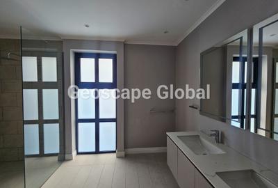 3 Bed Apartment with En Suite in Runda - 4