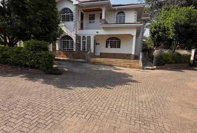4 Bed Townhouse with En Suite at Amboseli Road