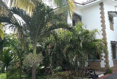 3 Bed Townhouse with En Suite in Shanzu - 2