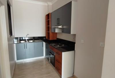 1 Bed Apartment with En Suite at Off Rhapta Road - 2