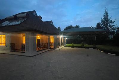 3 Bed House with En Suite in Cianda - 3
