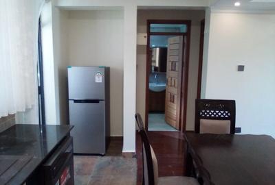 Serviced 1 Bed Apartment with En Suite at Convent Drive - 3