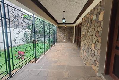 5 Bed Apartment with Staff Quarters at 2Nd Parklands - 2