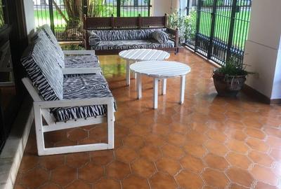 6 Bed House with En Suite at Nyali Beach - 2