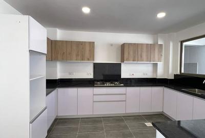 4 Bed Apartment with En Suite in Kileleshwa - 3