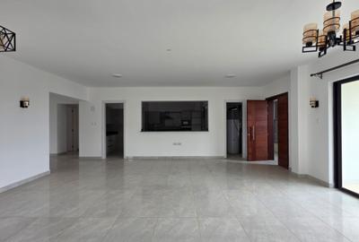 3 Bed Apartment with En Suite in General Mathenge - 2
