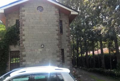 1 Bed Apartment with En Suite at Fair Acres Road
