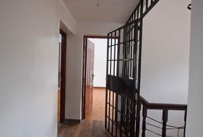 4 Bed Townhouse with En Suite in Kilimani - 3