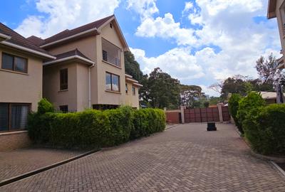 5 Bed Townhouse with En Suite at Kaputei Garden Estate - 3