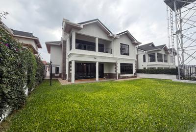 4 Bed Villa with En Suite at Paradise