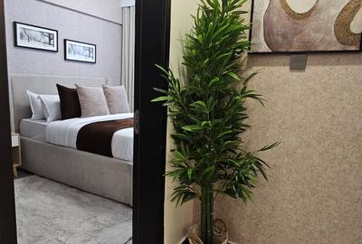 Serviced 2 Bed Apartment with En Suite at Valley Arcade - 3