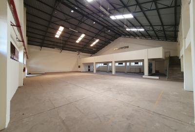 9,800 ft² Warehouse with Service Charge Included at Baba Dogo Rd - 2