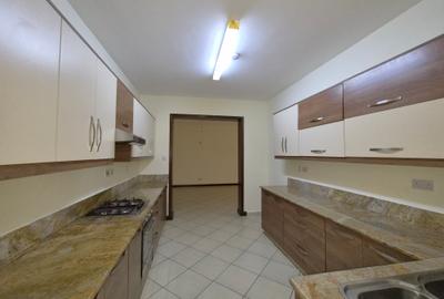2 Bed Apartment with En Suite at Brookside Gardens - 3
