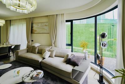 3 Bed Apartment with En Suite at 2026-262