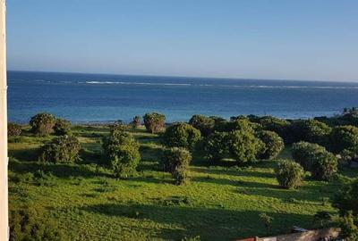 Serviced 4 Bed Apartment with En Suite in Nyali Area - 3