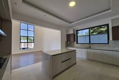 5 Bed Townhouse with Swimming Pool in Lavington - 3