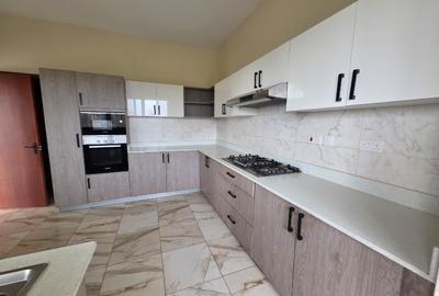4 Bed Apartment with En Suite at General Mathenge Drive - 4