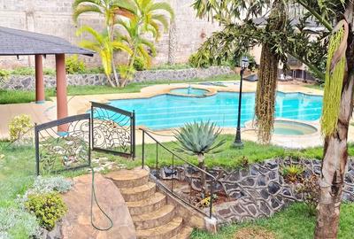5 Bed House with En Suite in Nyari - 3