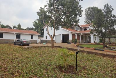 5 Bed House with En Suite in Runda - 3