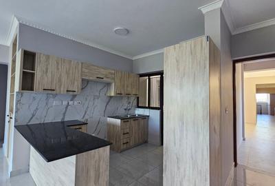 2 Bed Apartment with En Suite at Brookside Drive - 4