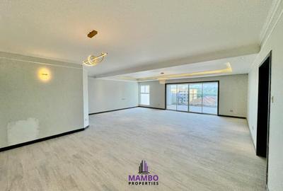 3 Bed Apartment with En Suite at Riverside Dr - 4