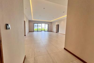 4 Bed Townhouse with En Suite in Loresho - 4