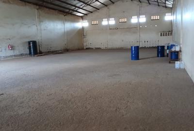 Warehouse with Service Charge Included in Thika - 2