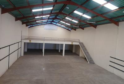 10,000 ft² Warehouse with Fibre Internet in Embakasi - 2