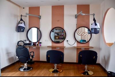Commercial Property with Service Charge Included at Thome - 4
