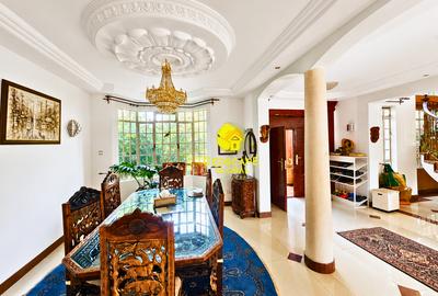5 Bed House with En Suite in Nyari - 4