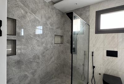 3 Bed Apartment with En Suite in Nyali Area - 2